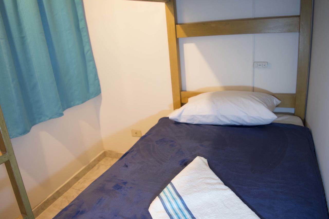 El Descanso Donde Sara Hostel Μεντεγίν Εξωτερικό φωτογραφία
